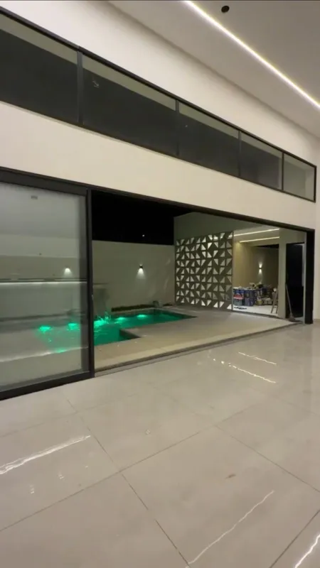 Imóvel em fase final de construção, disponível no Jardim Atlântico.Terreno com á...