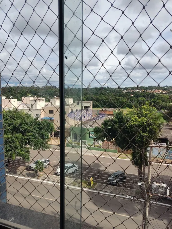 IMOBILIÁRIA RIOS ALUGA EXCELENTE APARTAMENTO DE 02 QUARTOS LOCALIZADO NA 3ª AVEN...