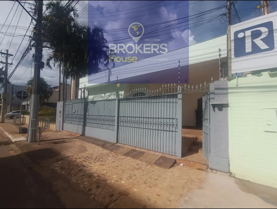 Excelente casa comercial, com lote grande, 700m², casa ampla, excelente para clí...