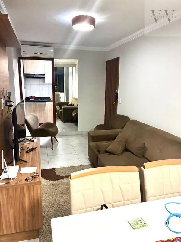 Conquiste seu novo lar na melhor localização de Guara com este apartamento refor...