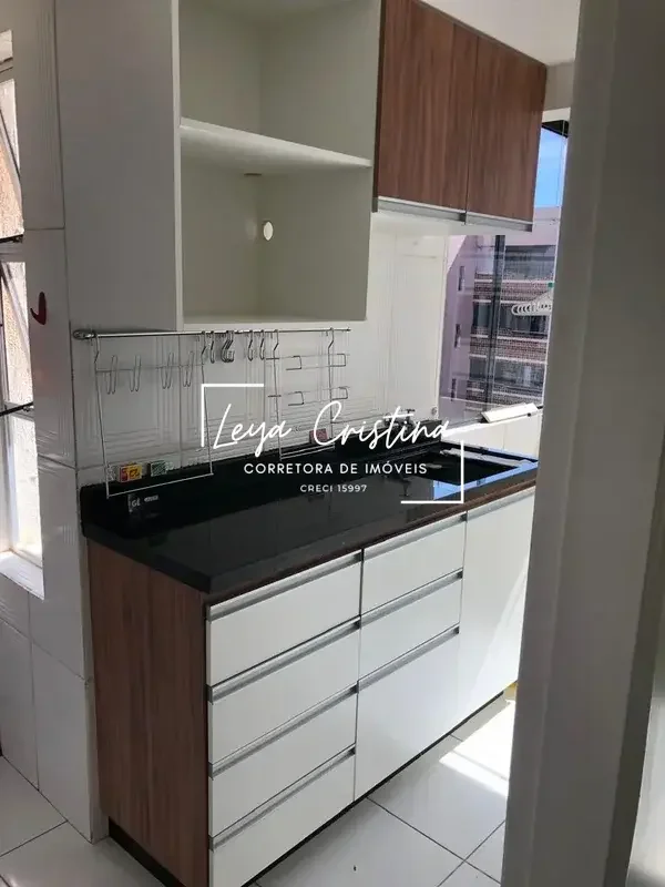 Descubra seu novo lar na Quadras Econômicas Lúcio Costa, em Guará, DF. Este apar...