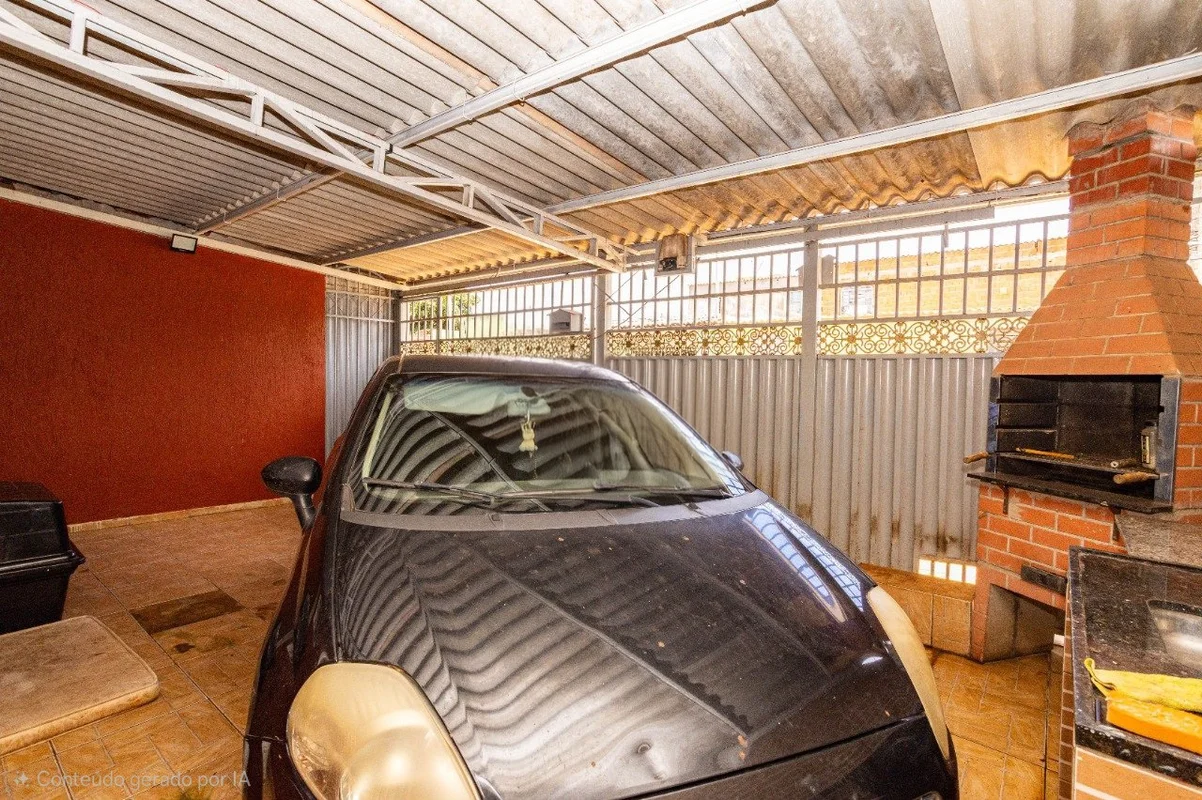 Casa 3 quartos, a venda em Samambaia. Localizada próxima a futura estação de met...