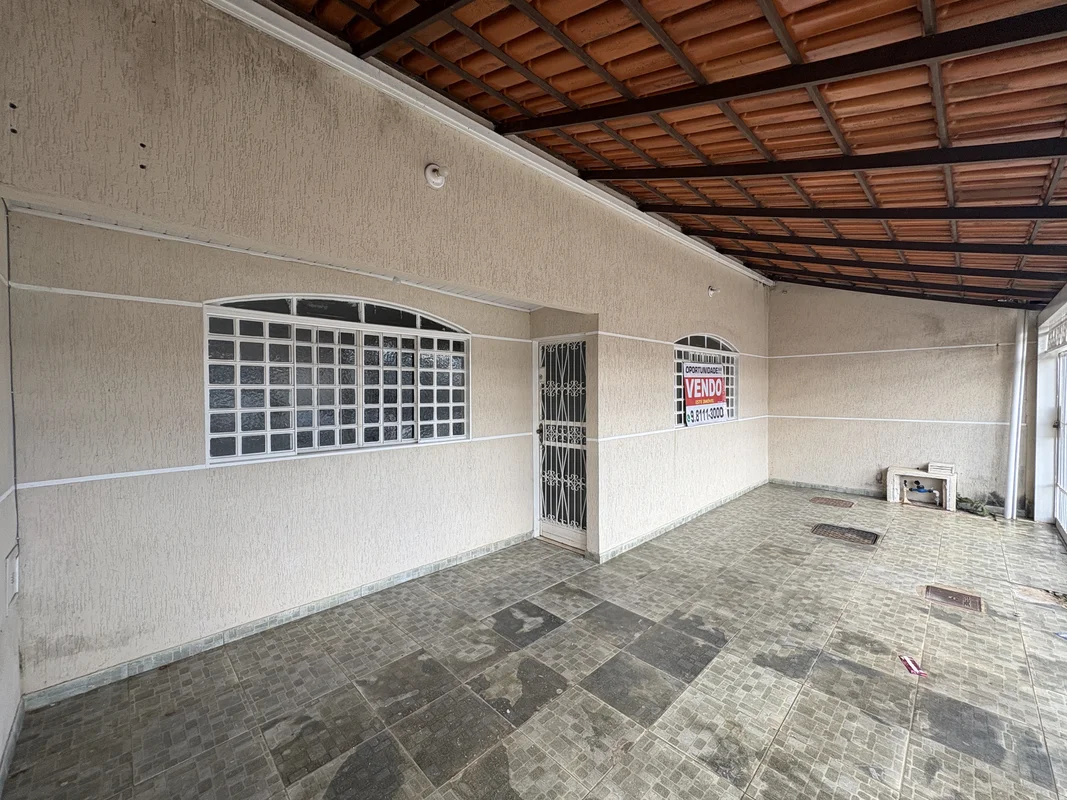 Casa à Venda – Excelente Oportunidade para Morar ou InvestirImóvel versátil, ide...