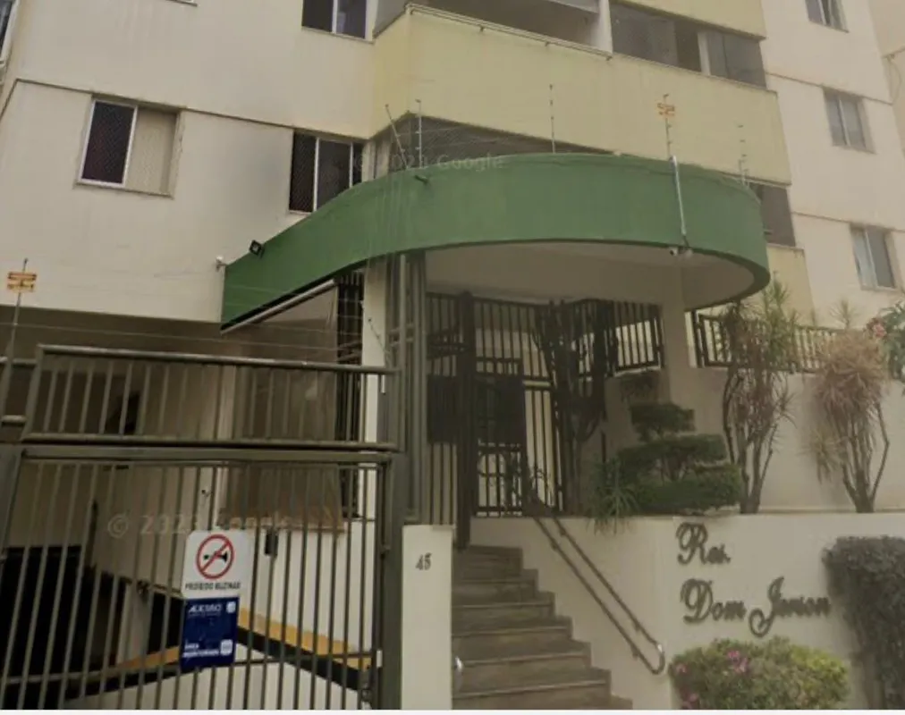 Apartamento localizado no 5º andar, com 92m² bem distribuídos, ideal para quem b...