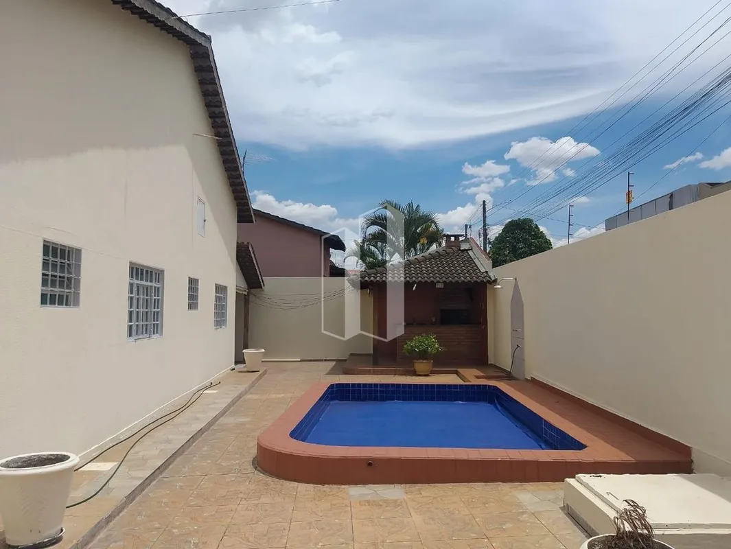  Casa à venda no Jardim Nova EraExcelente oportunidade para quem busca conforto,...