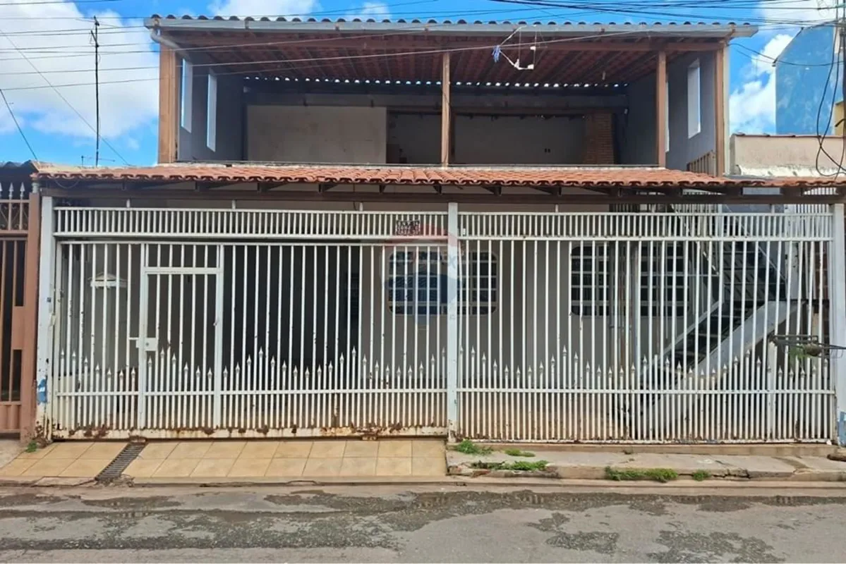 SUA CASA EM UMA LOCALIZAÇAO DIFERENCIADA PARA VOCÊ E SUA FAMILIA .03 QUARTOS COM...