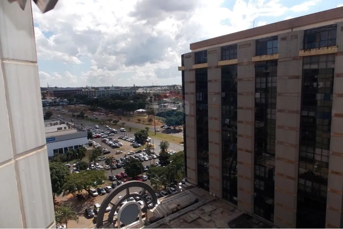 Márcia CRECI 11207 (61) 9 9954 0503 Sala Comercial à Venda na Asa Norte Localiza...