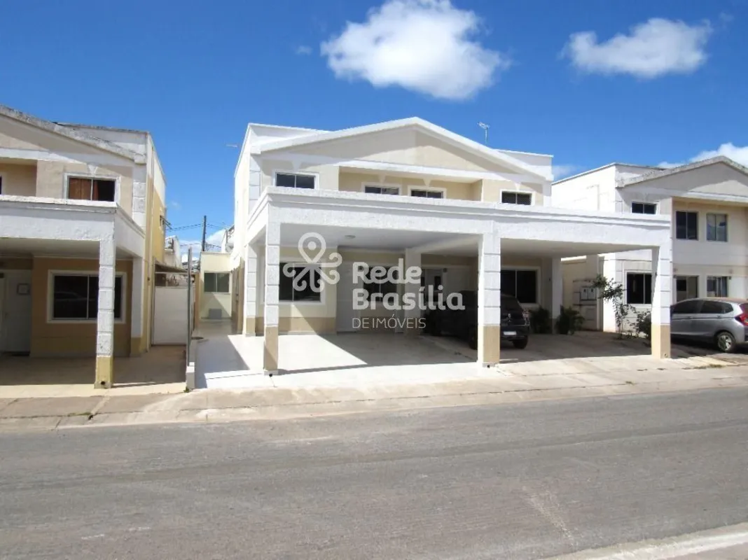 Quadra 14 - casa com 3 quartos sendo 1 suíte Cond. Jardins das Acácias Mangueira...