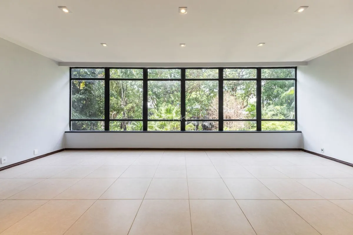 Apartamento com 4 quartos para locação na SQS 114, Asa Sul - Brasília.3 razões p...