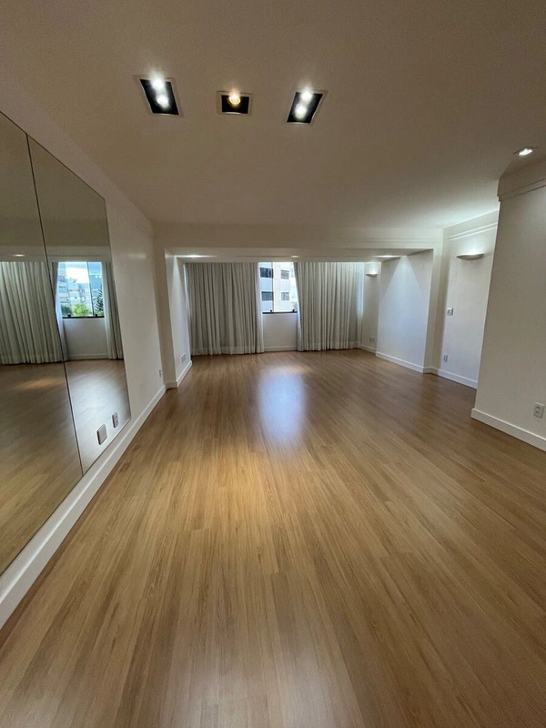 ALUGO esse MARAVILHOSO apartamento na Sqsw 303, bloco F, CANTO, VAZADO, com 3 vi...