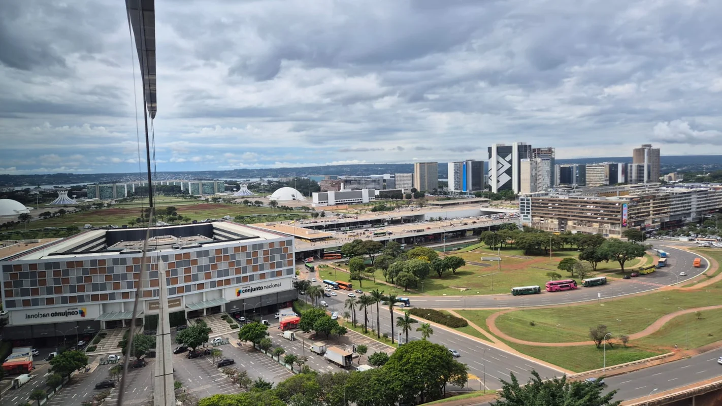 Sala padrão à venda na SHN Quadra 1 Bloco A, ASA NORTE, Brasília — uma oportunid...