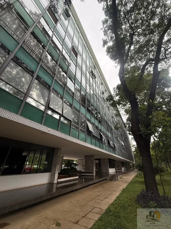 - APARTAMENTO AMPLO , 4 QUARTOS , COM UMA ÁREA PRIVATIVA DE 245 m, COM UMA PLANT...