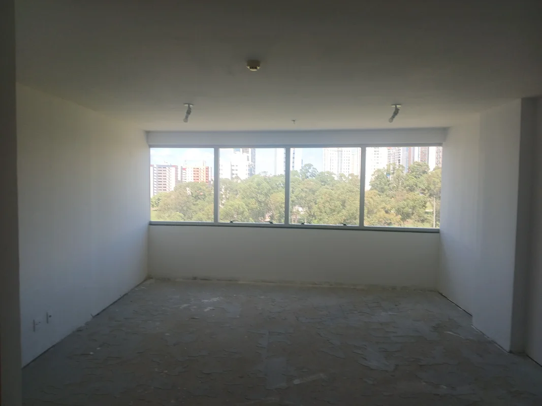 Sala Comercial, aluguel R$ 2.400,00, com desconto de adimplência de R$ 500,00.Co...