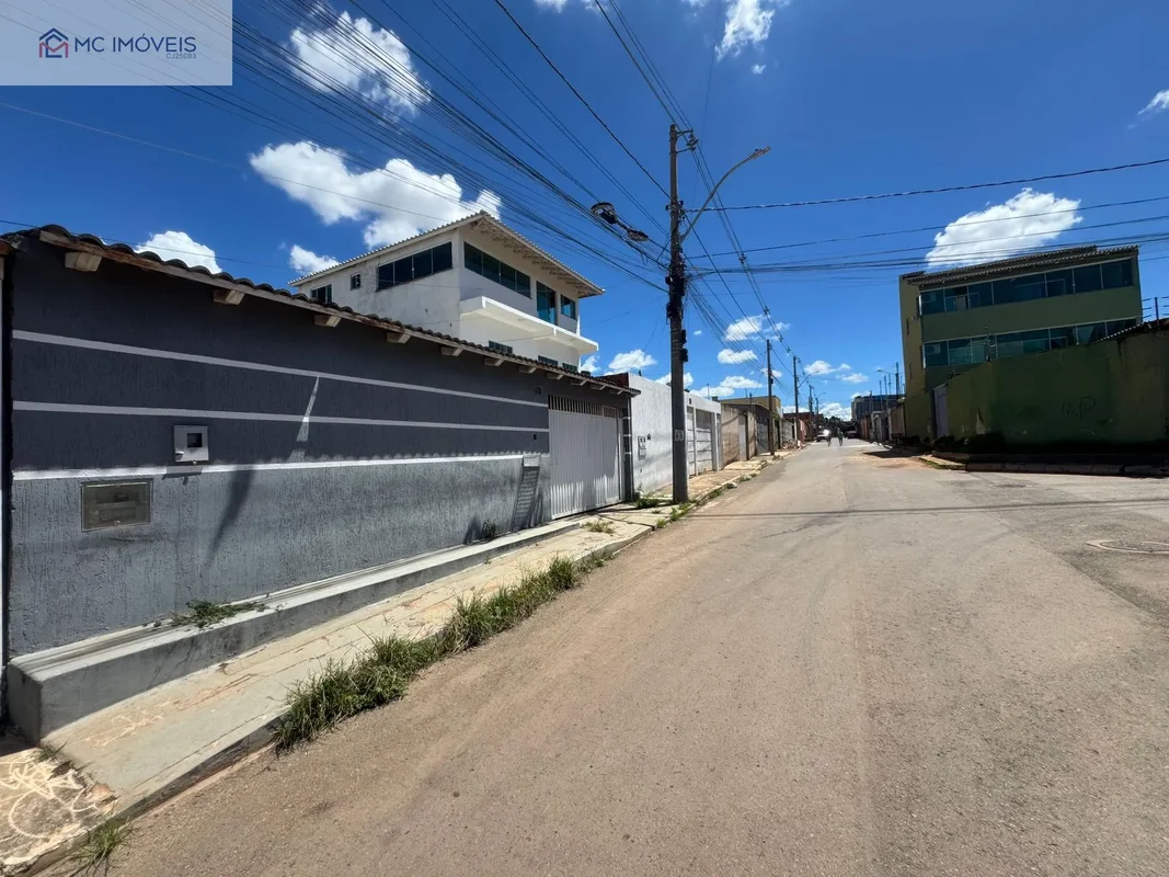 Casa à Venda em Chácara – Sol Nascente | 3 Quartos | 1 Suíte | Lote de 250 m²Exc...