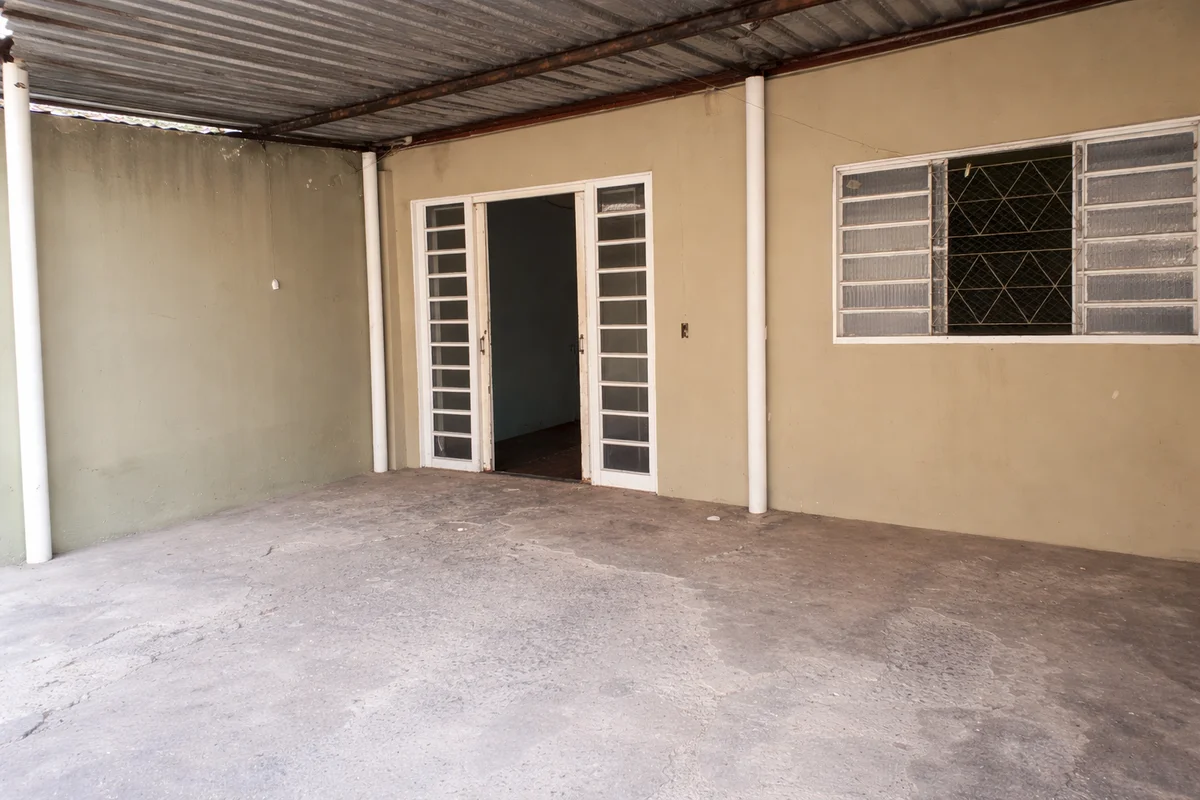 LOTE VAZADO | 120M² | ABAIXO DO MERCADO | ALTO POTENCIAL DE VALORIZAÇÃORegião co...