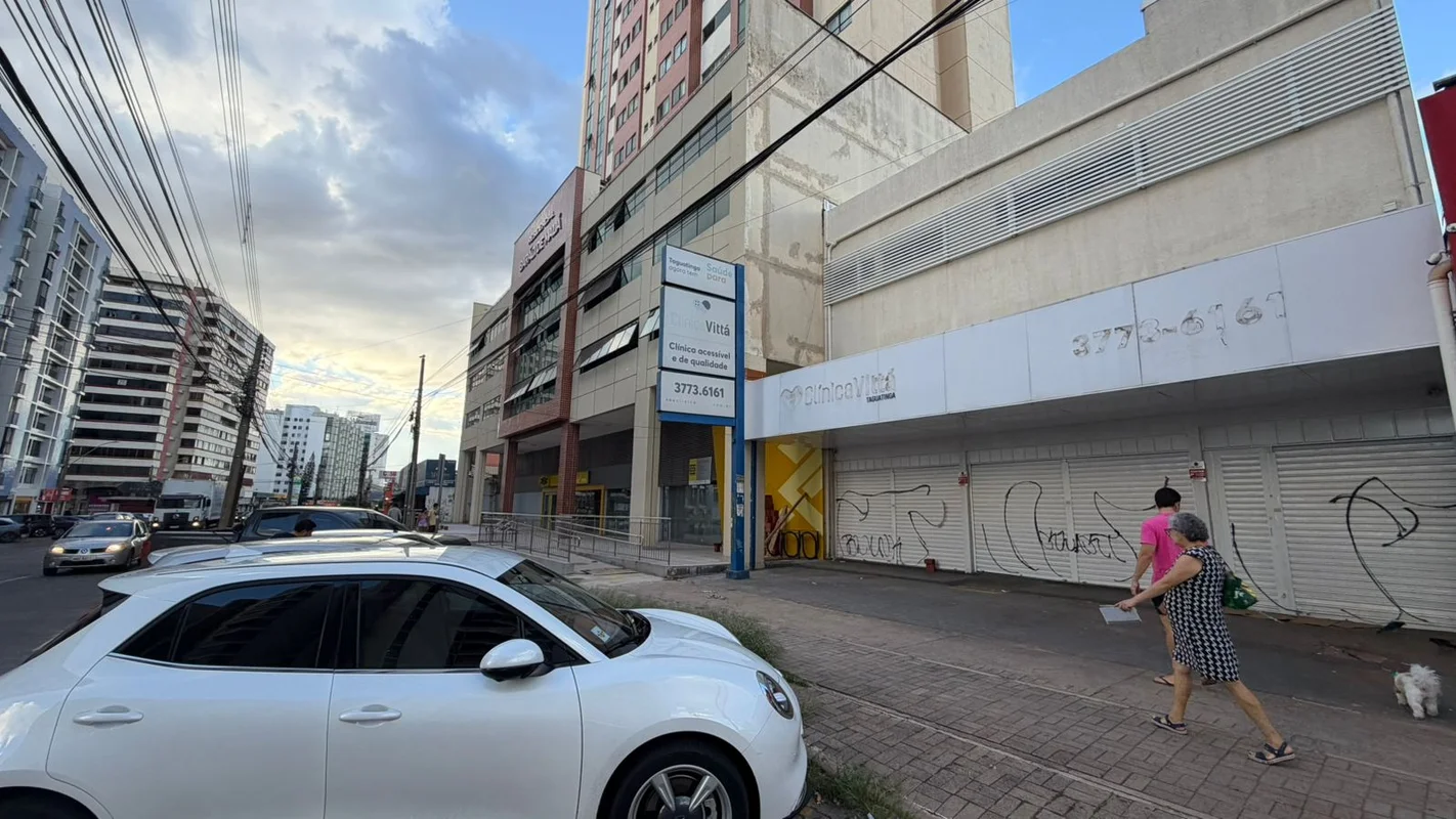 OPORTUNIDADE: PRÉDIO COMERCIAL COM ESTRUTURA COMPLETA EM TAGUATINGA SULAluga-se ...
