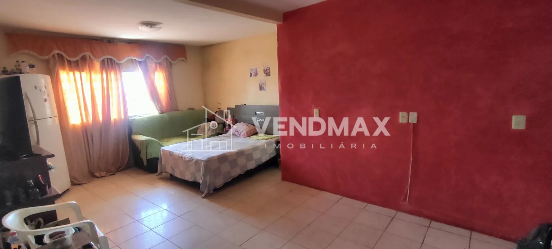 Oportunidade em Samambaia Norte: Sobrado Versátil com 300m²Excelente imóvel loca...