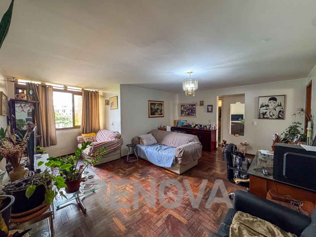 Excelente apartamento totalmente reformado na SQN 313, Asa Norte, Brasília – DF....