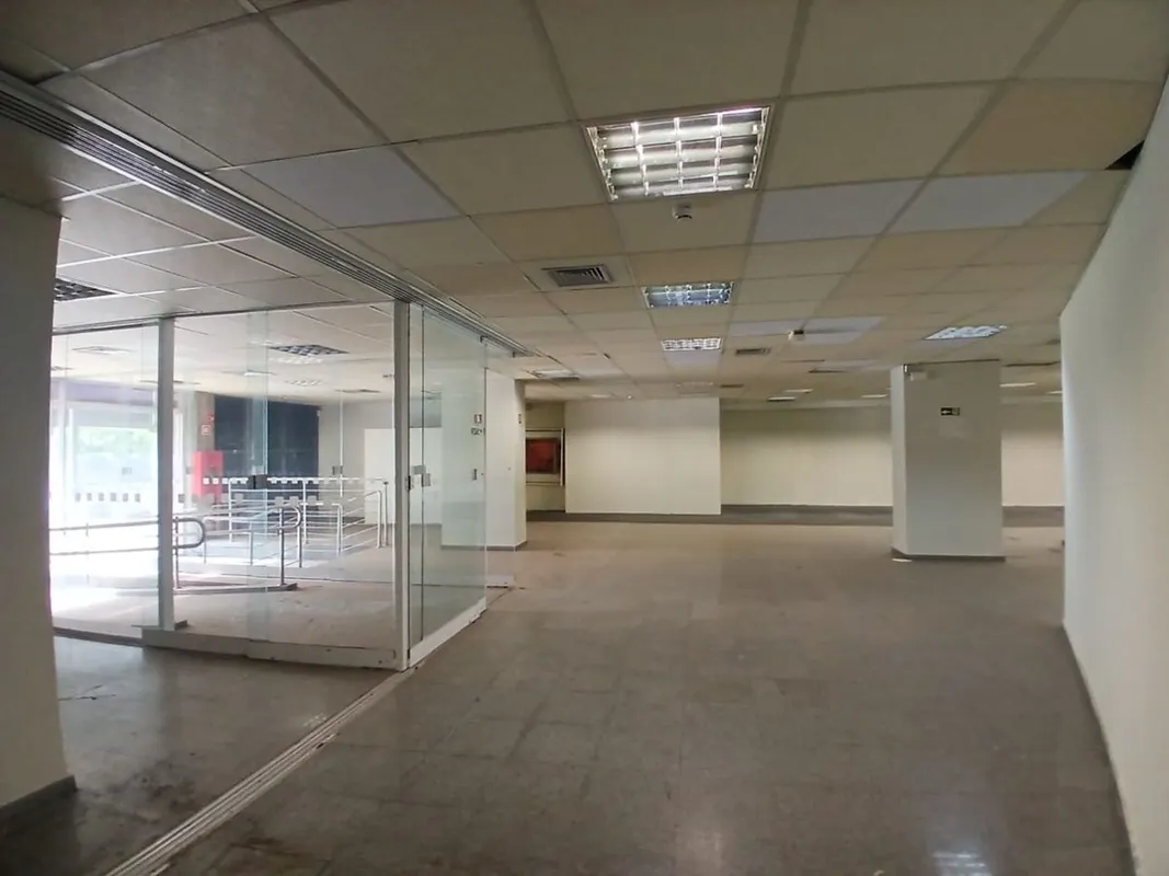 Loja comercial Av. Goiás, 719,00 m², Setor Central, GoiâniaDetalhes do imóvel:- ...