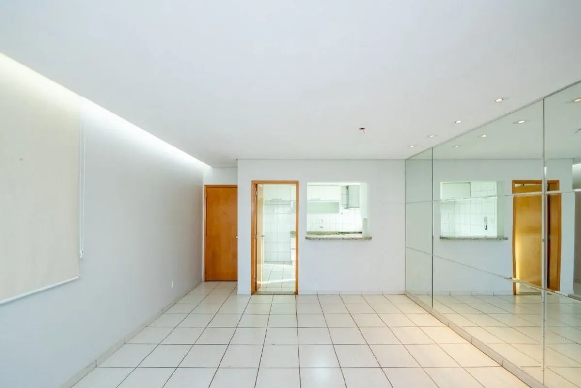 CÓDIGO DO IMÓVEL: AP7284LOCALIZAÇÃO:Poucos minutos do Parque Areião e com fácil ...