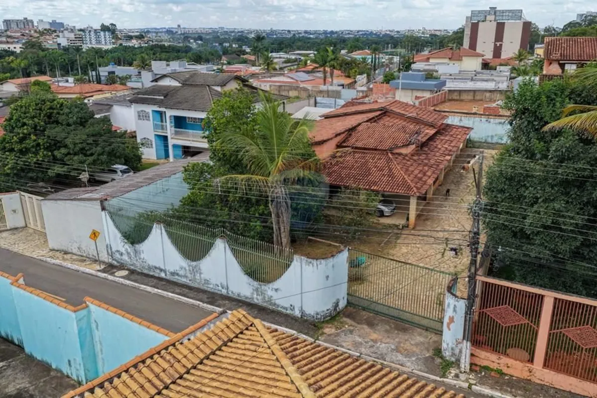Refúgio Clássico com Sabor de Infância em Vicente Pires!Você já imaginou colher ...