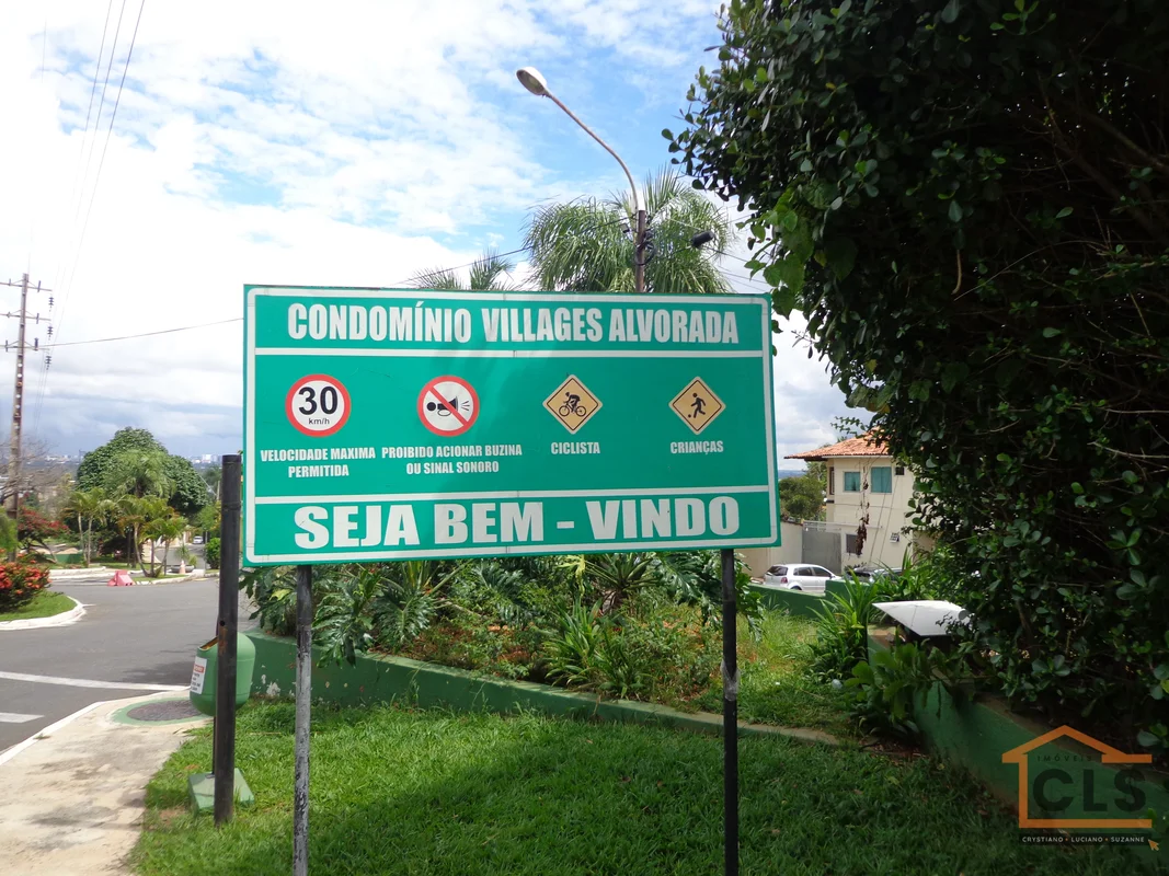 O Condomínio VILLAGES ALVORADA é uma área residencial que contempla uma natureza...