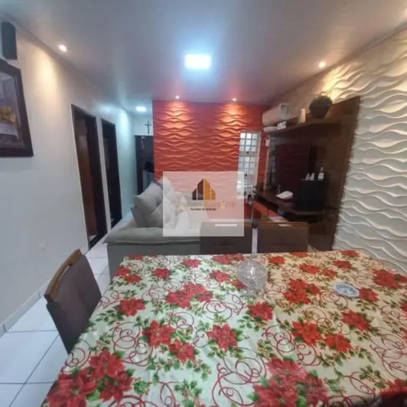 QI 14 CASA REFORMADA!3QUARTOS (01 SUITE), SALA DOIS AMBIENTES, COPA/COZINHA, BAN...