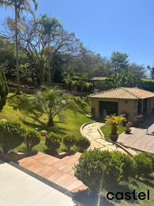 Sobrado - Hidrolândia (Alameda Vereda do Sol)Área total: 1.500 m²Área construída...