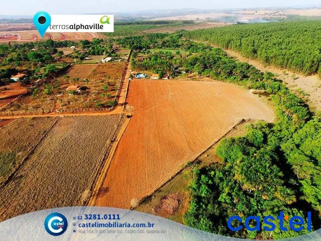 OBS: Tem a possibilidade de comprar 03 chácaras juntas.Chácara 21 - B 7.474,31 m...