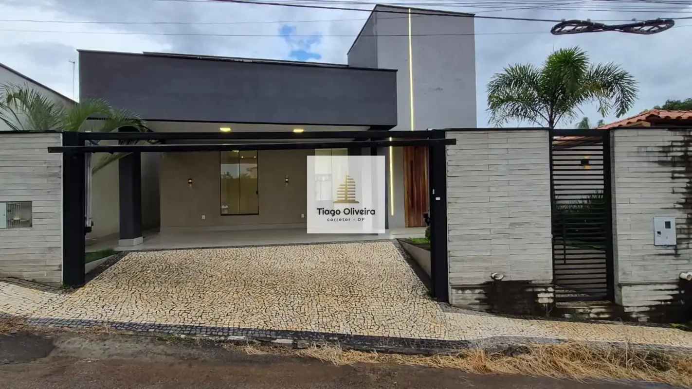 Excelente casa MODERNA ESCRITURADA E QUITADACasa muito aconchegante e ótimo proj...