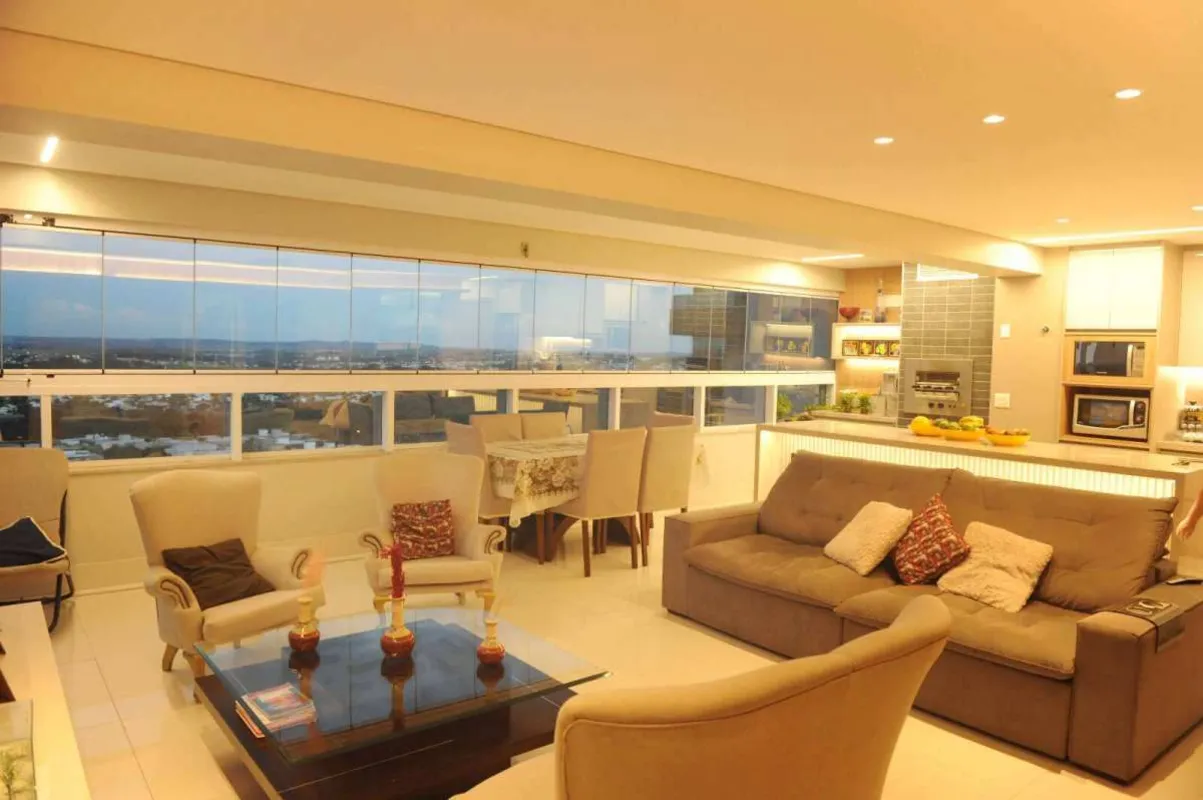 Apresento este excelente apartamento de 139m², perfeito para quem busca conforto...