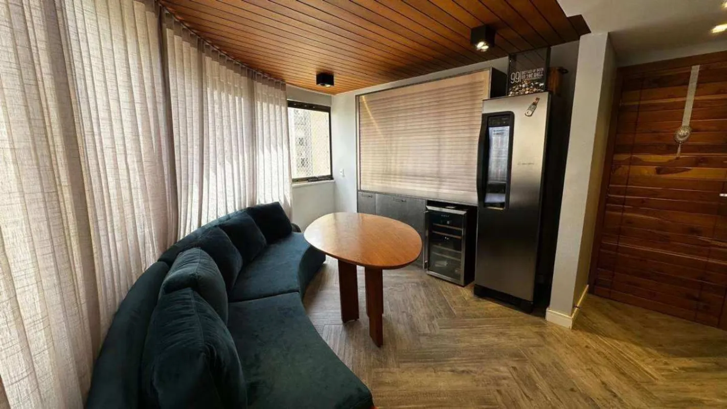 Apartamento no setor Nova Suíça com duas suítes, sendo a master com closet e ban...