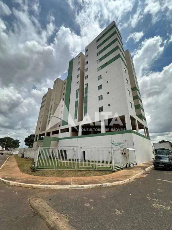 ALTA VENDE - APARTAMENTO DE 2 QUARTOS (1 SUITE) EM SAMAMBAIA Alta vende com excl...