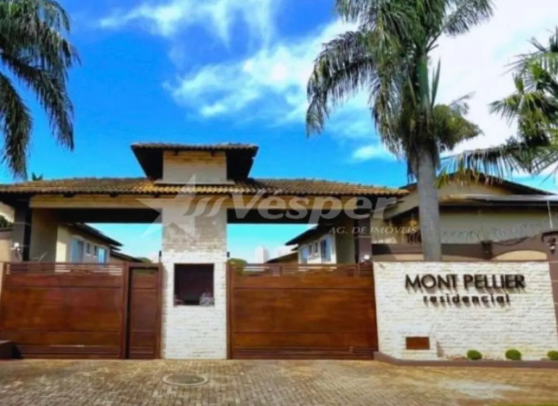 Sobrado à venda com área total de 195,50m², 4 quartos sendo 1 suíte, localizado ...