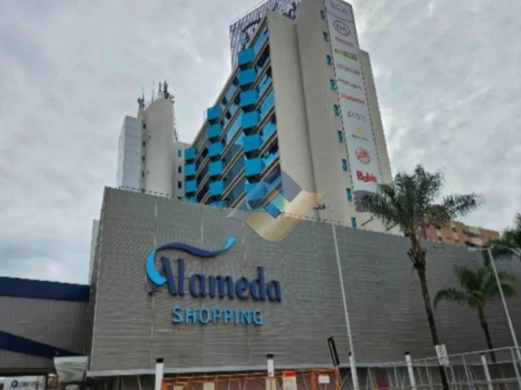 A J. Fleury coloca à venda uma sala no Alameda Shopping. O imóvel encontra-se de...