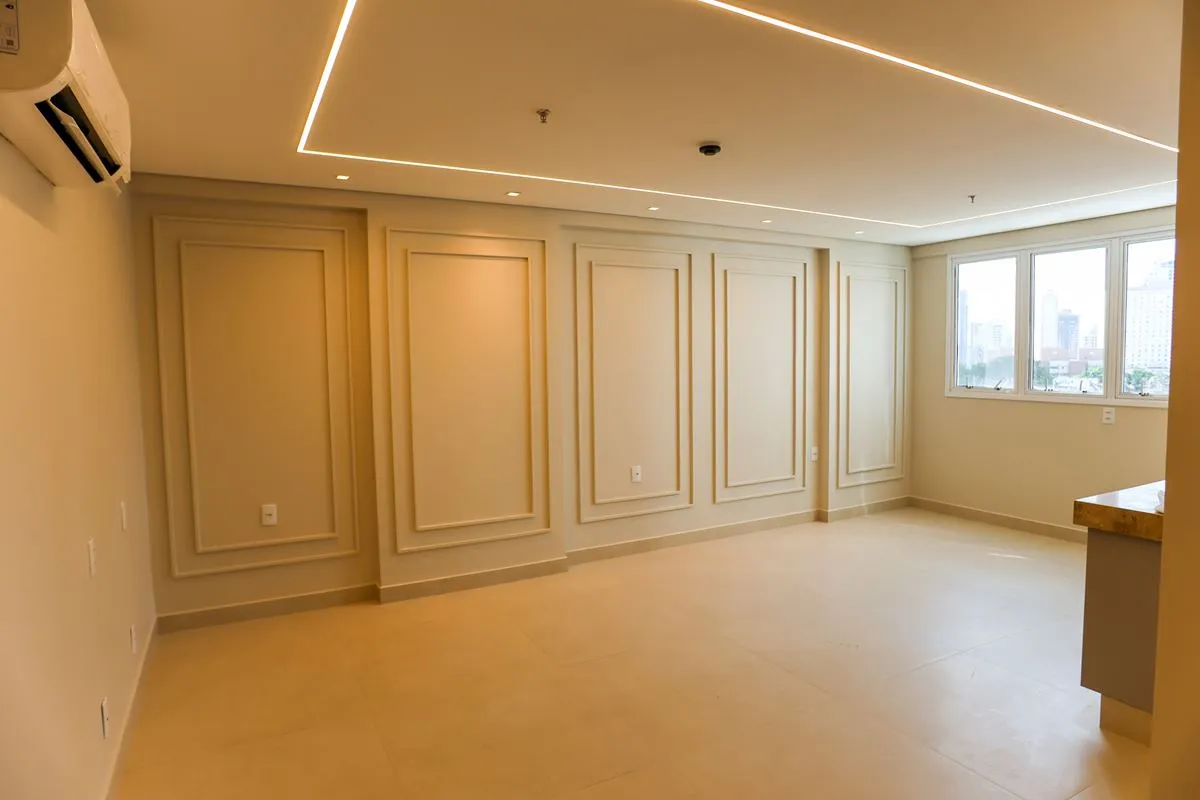 SALA COMERCIAL PARA LOCAÇÃO NO QS LIFE HOMEExcelente oportunidade para instalar ...