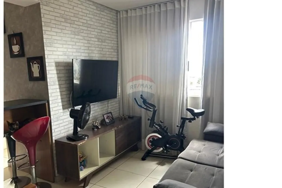 Apresento a você uma oportunidade que vai além de um simples imóvel: um espaço p...