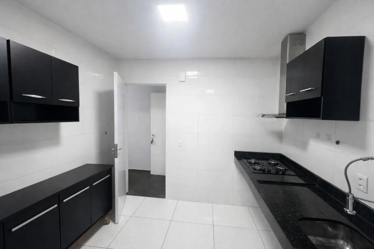 CÓDIGO DO IMÓVEL: AP7287Equipado e mobiliadoLOCALIZAÇÃO:Próximo ao Shopping Pass...