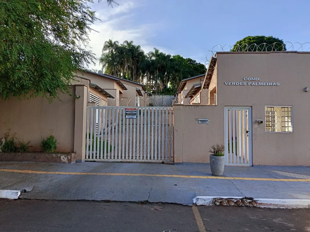 casa terrea em condominio verdes palmeiras 1 em sao judas tadeu 2 quartos . cara...