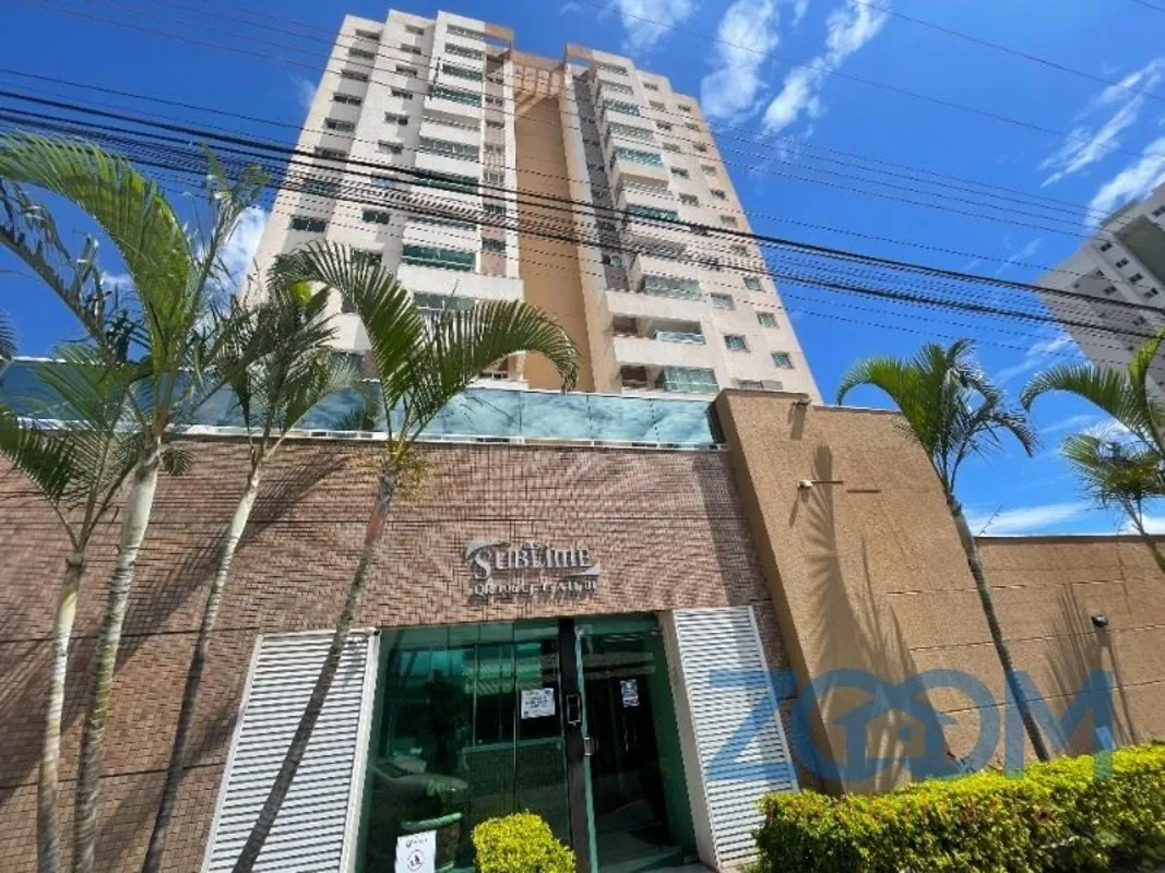 Excelente apartamento semi-mobiliado, com reforma de fino bom gosto (piso porcel...