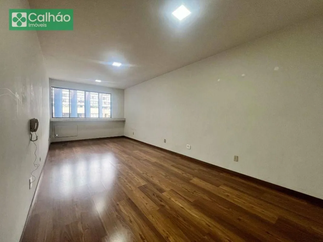 SALA COMERCIAL PARA ALUGUEL CLN 107 | ASA NORTE | LOCALIZAÇÃO PREMIUMApresentamo...