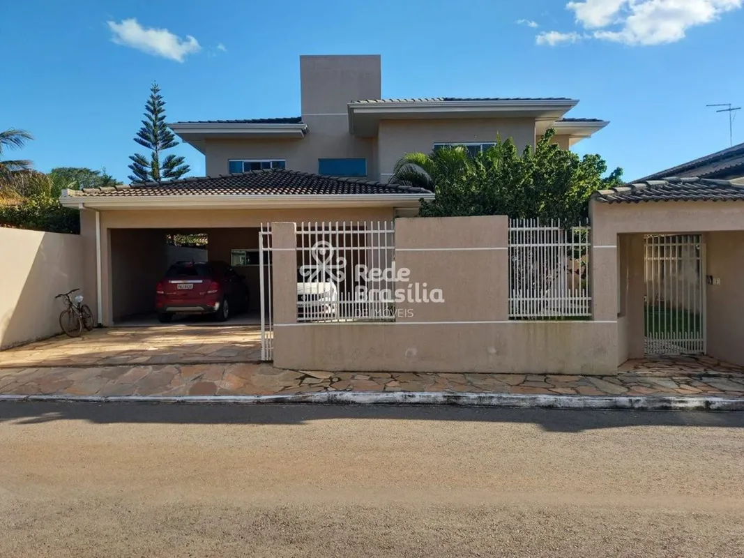 Rua 1 Condomínio Appaloosa 4 quartos, sendo 3 suítes -VICENTE PIRESExcelente Sob...