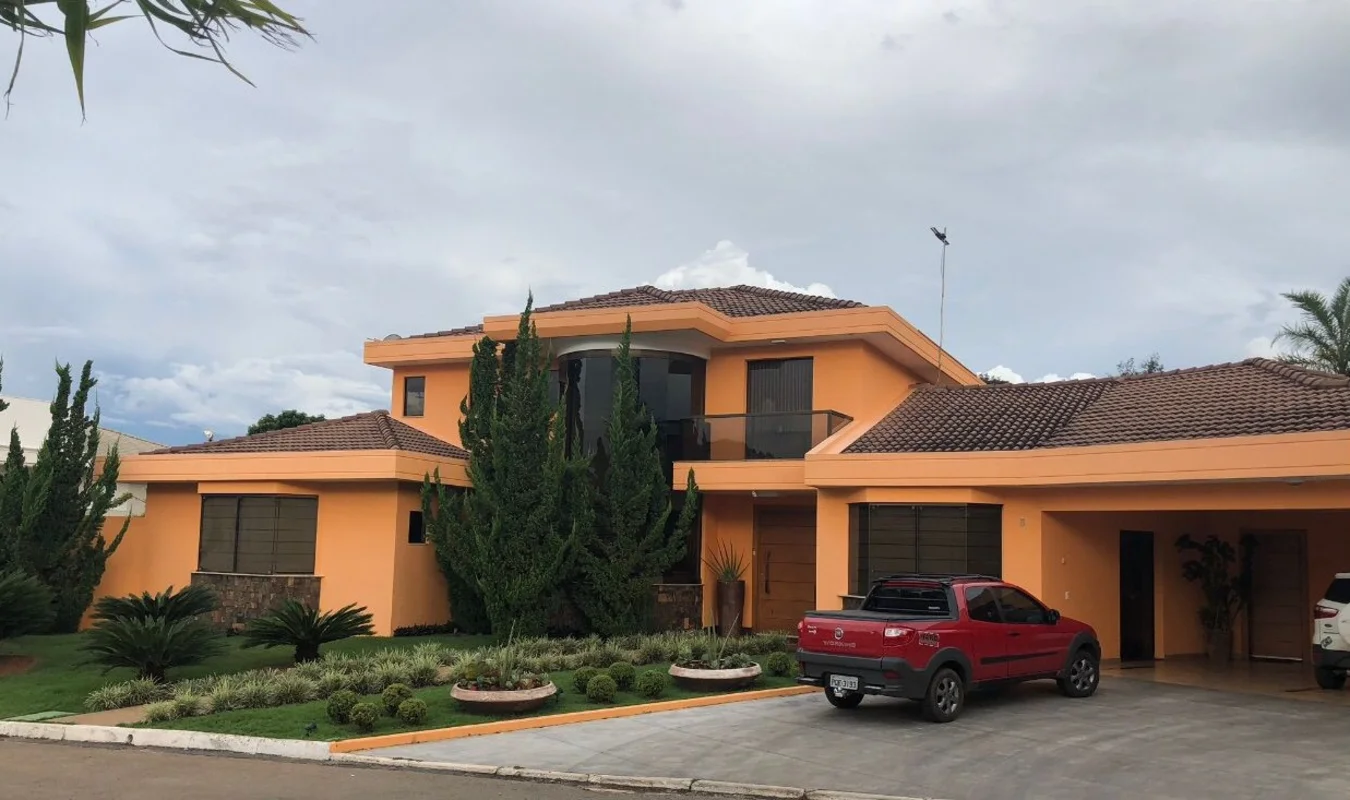 ESPECIFICAÇÃO DO TERRENO E CONDOMÍNIO:*LOTE 2500 M², CONDOMÍNIO TOTALMENTE MURAD...