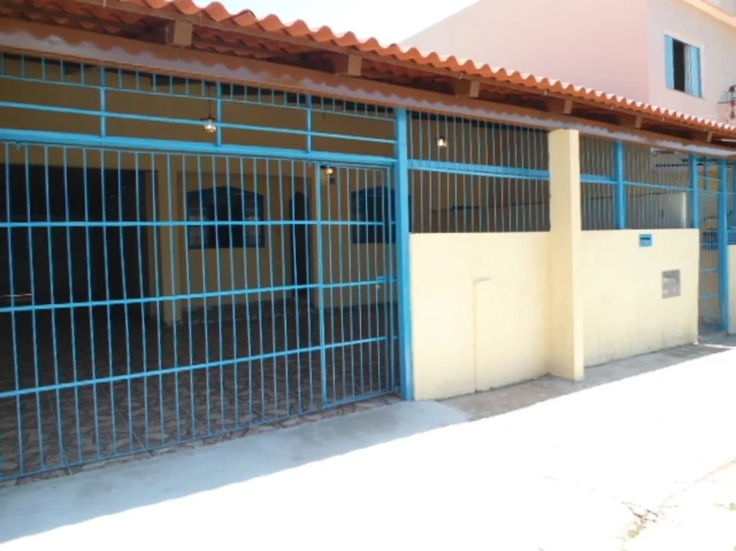 IMOBILIÁRIA ESTRELA - ALUGA CASA DE FRENTE TODA INDEPENDENTE COM ; SALABANHEIRO ...