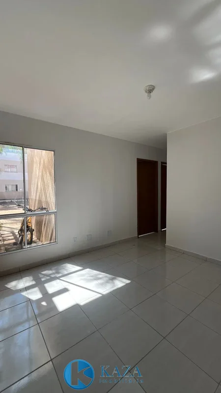 Apartamento térreo com excelente iluminação natural. Composto de 2 quartos, sala...