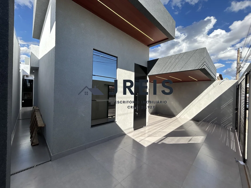 JREIS ESCRITÓRIO IMOBILIÁRIO imóvel sendo:* 3 quartos sendo uma suíte;* Projeto ...