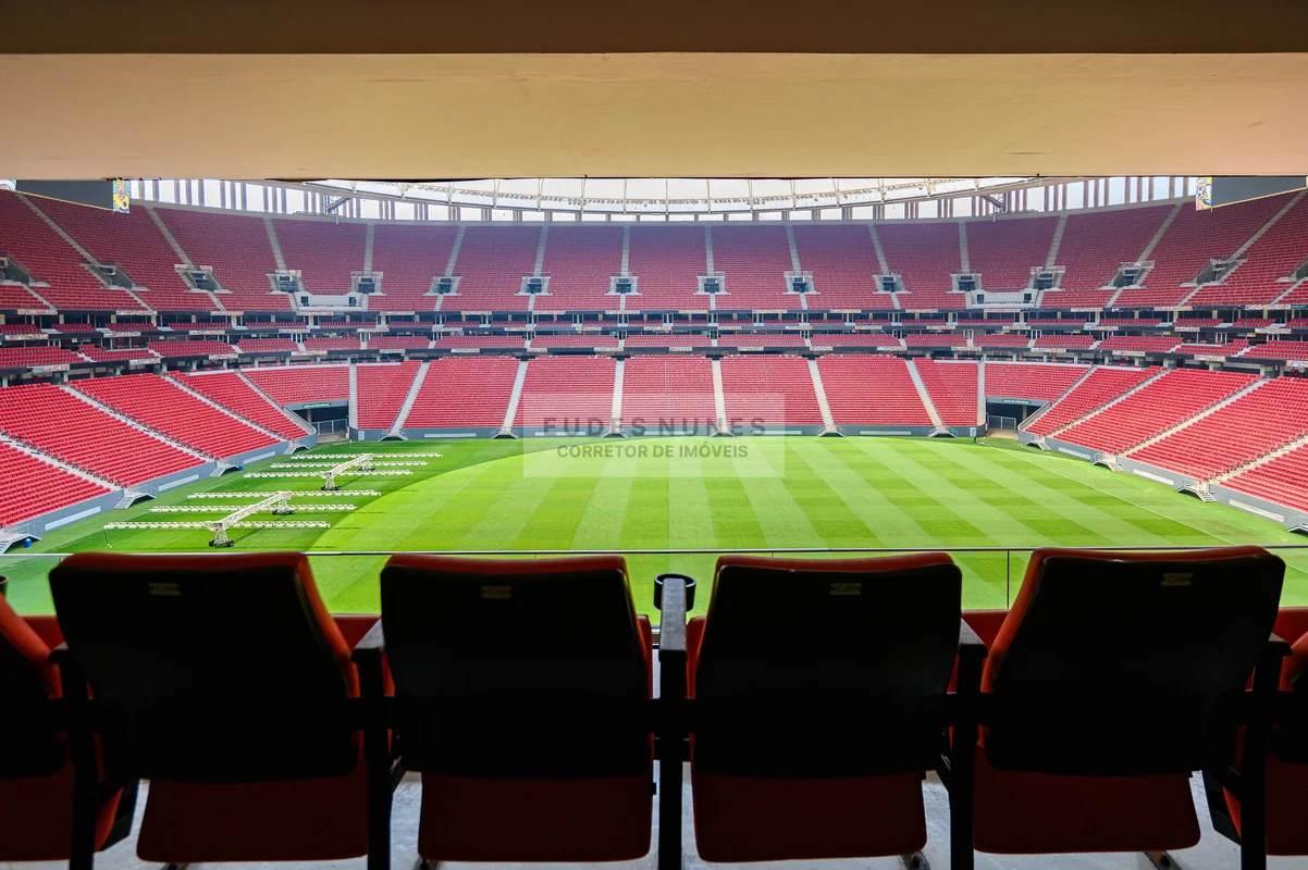 ESTÁDIO NACIONAL MANÉ GARRINCHA | ESFERATrabalhar dentro de um dos maiores ícone...