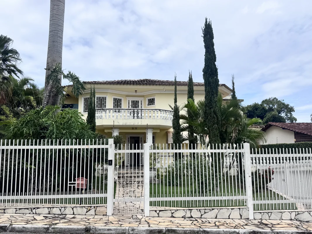 ??Casa - Setor de Habitações Individuais Sul??Investimento - R$ 3.800.000??5 vag...