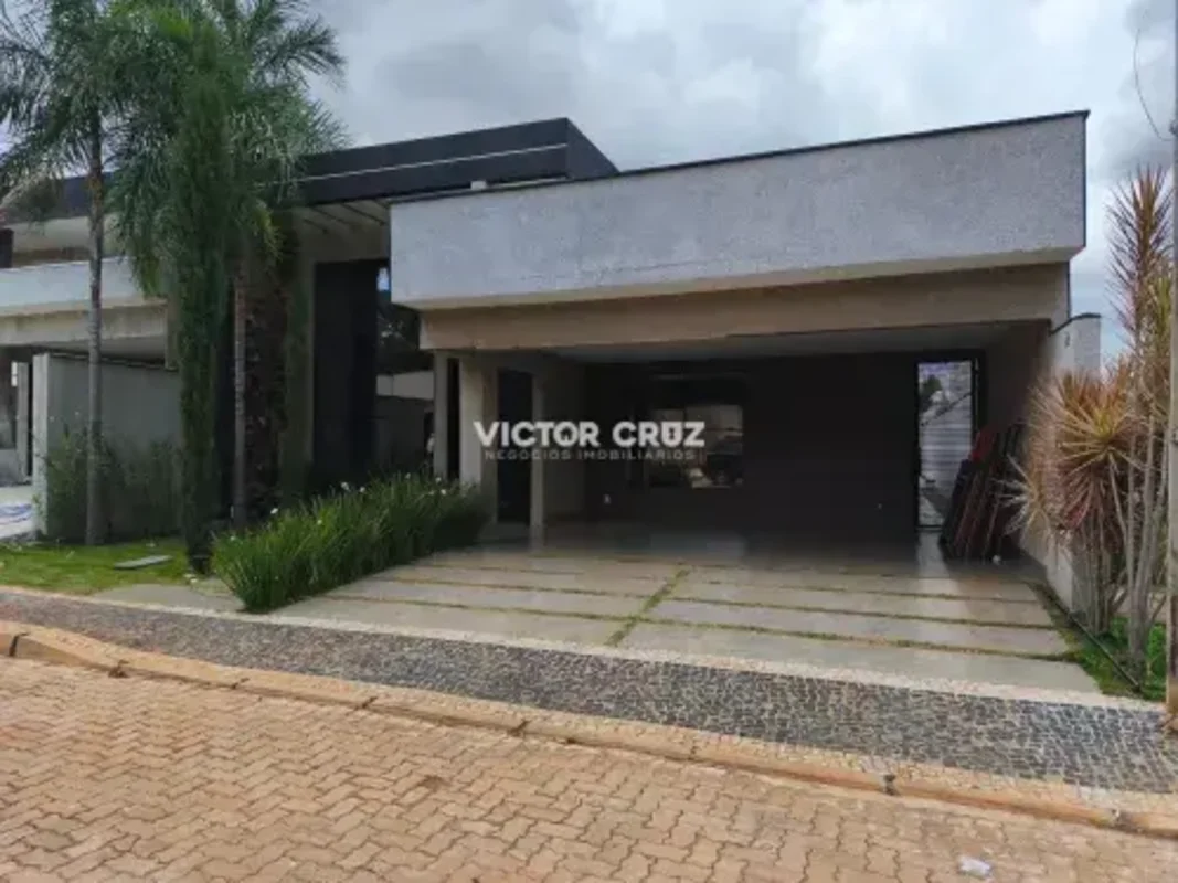 Victor Cruz Negócios Imobiliários LTDA aluga:Ponte Alta, Gama.LINDA CASA DE ALTO...