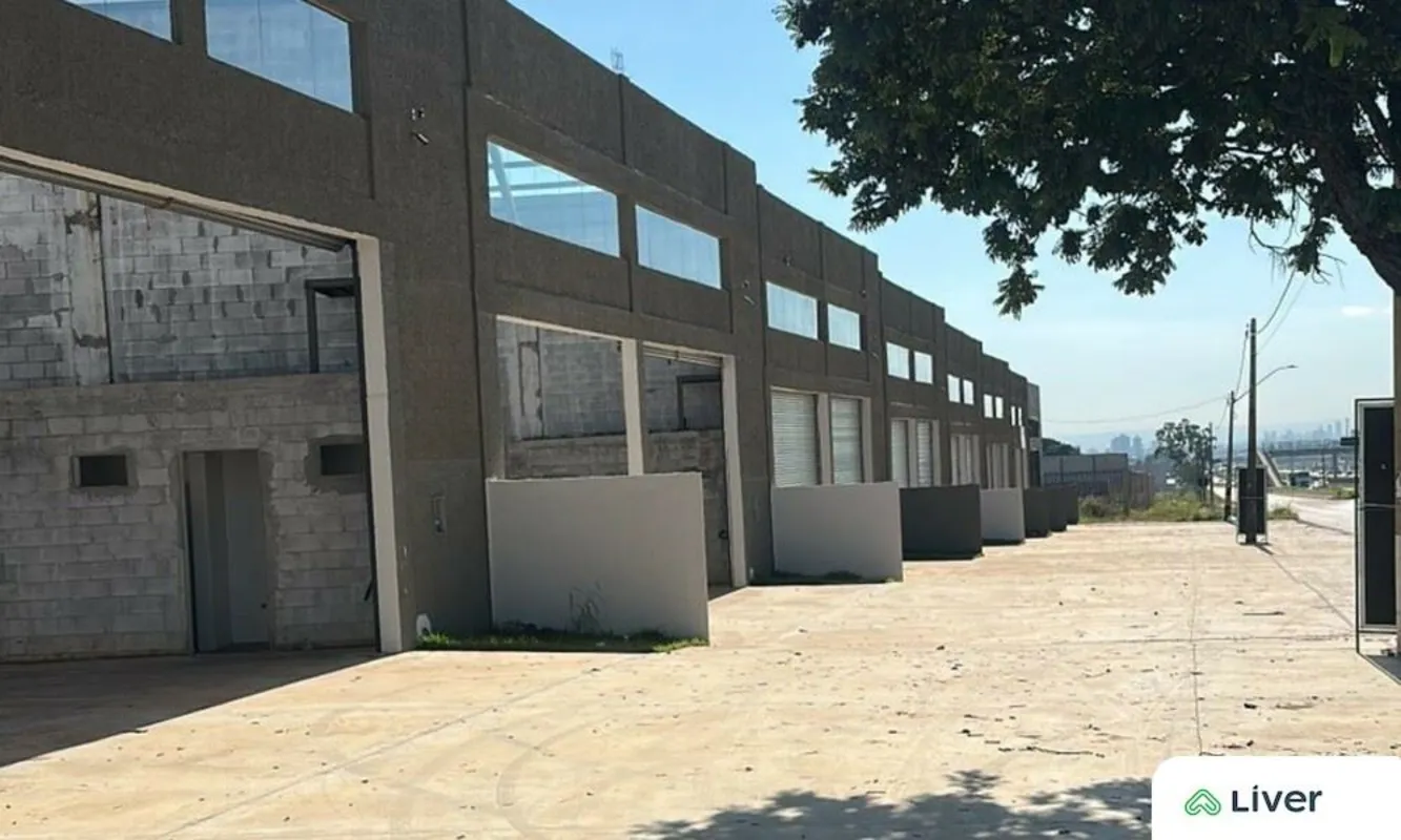 ?? Galpão Comercial para Locação – Expansível | Saída para Rio VerdeExcelente ga...